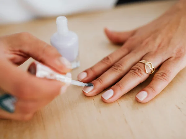 7 Cores de Esmalte Quiet Luxury para 2026